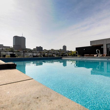 Le Rustique, Chic En Ville, Bbq/ Piscine Québec Eksteriør billede
